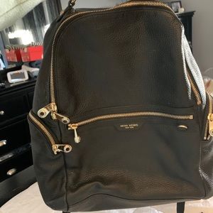 Henri bender w57th travel leather backpack